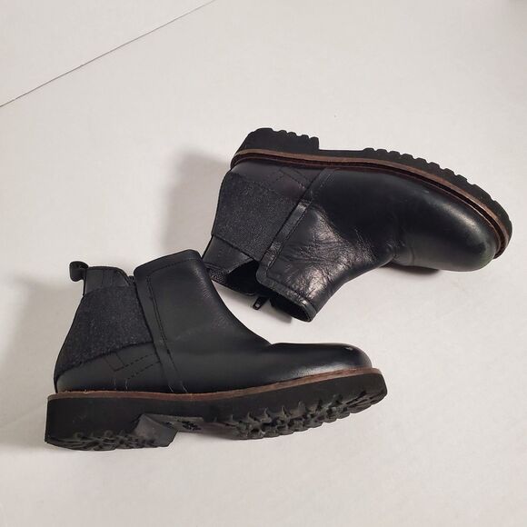 Zara Boys Leather Black Boots. Size 30 EU. SKU# B-14 - Picture 2 of 16